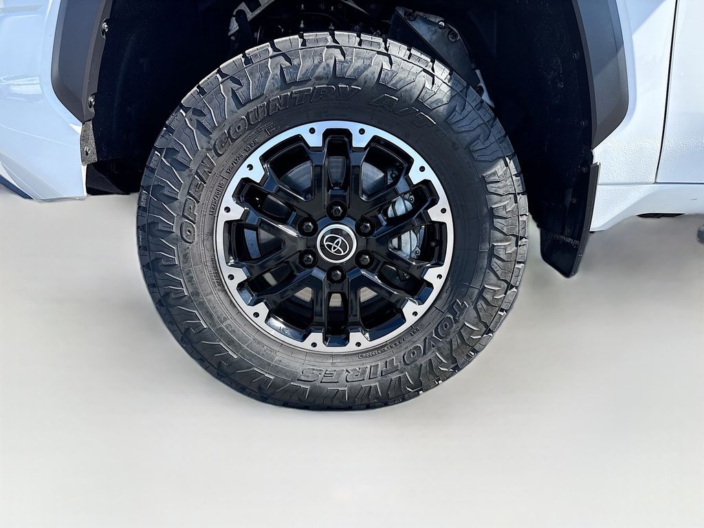 Thumbnail: 2024 Toyota Tundra - 29