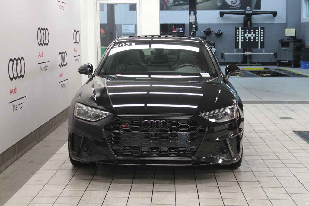Thumbnail: 2023 Audi S4 - 9