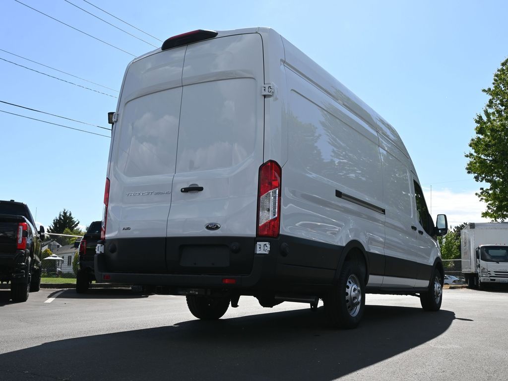 2025 Ford Transit 350 HD
