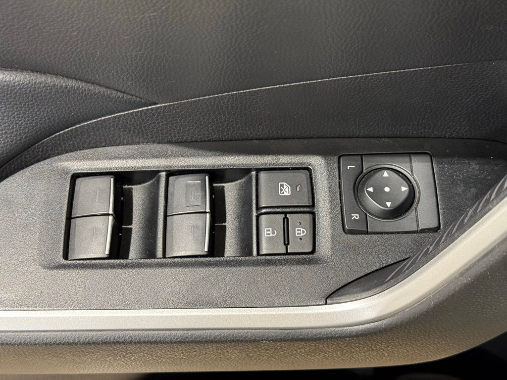 Thumbnail: 2024 Toyota RAV4 - 16