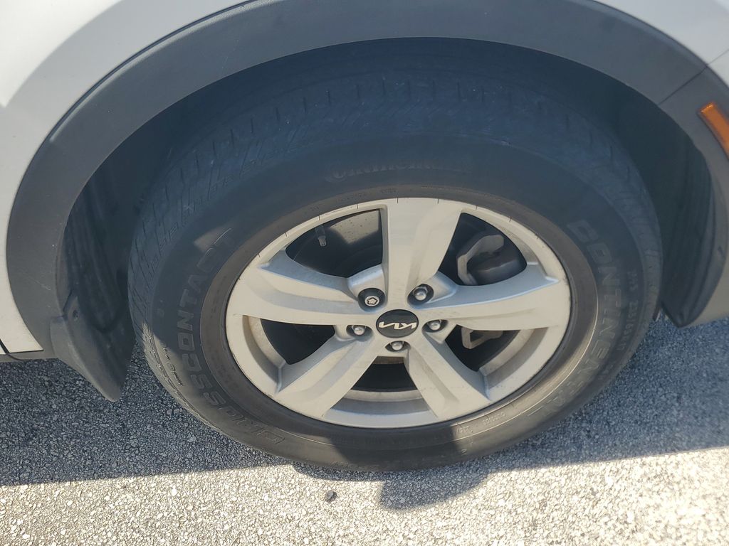 2023 Kia Sorento - $18,488