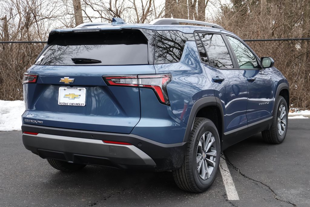 2025 Chevrolet Equinox LT 8