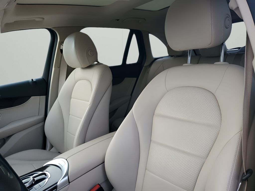 Used Car 2019 Mercedes-benz Glc  Glc 300 For Sale Under $20,000 In Austin, Texas