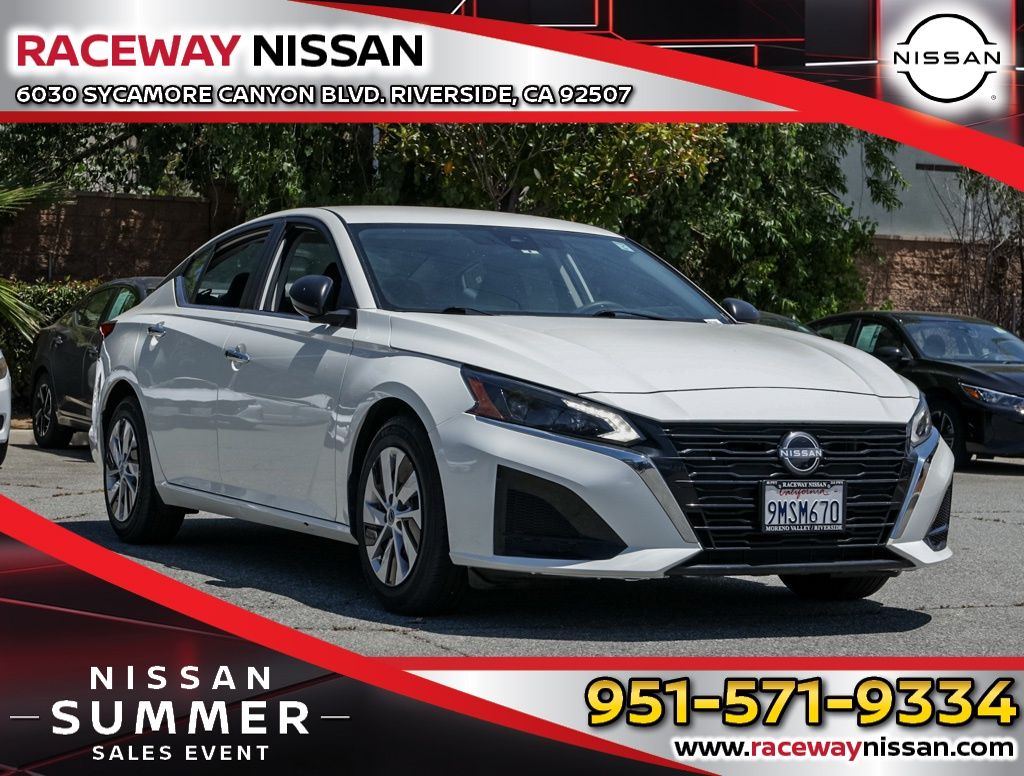 Glacier White 2024 Nissan Altima Sedan Front-Wheel Drive Continuously Variable Transmission