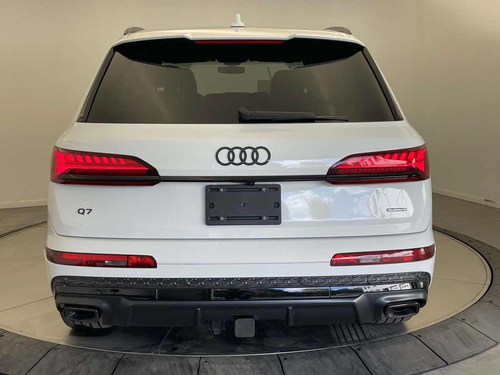 2026 Audi Q7 55 Premium White at Audi Porsche Sewickley