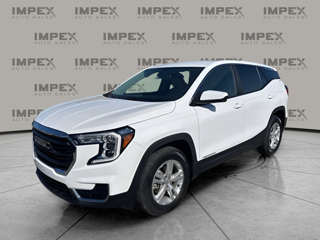 2024 GMC Terrain SLE's photo