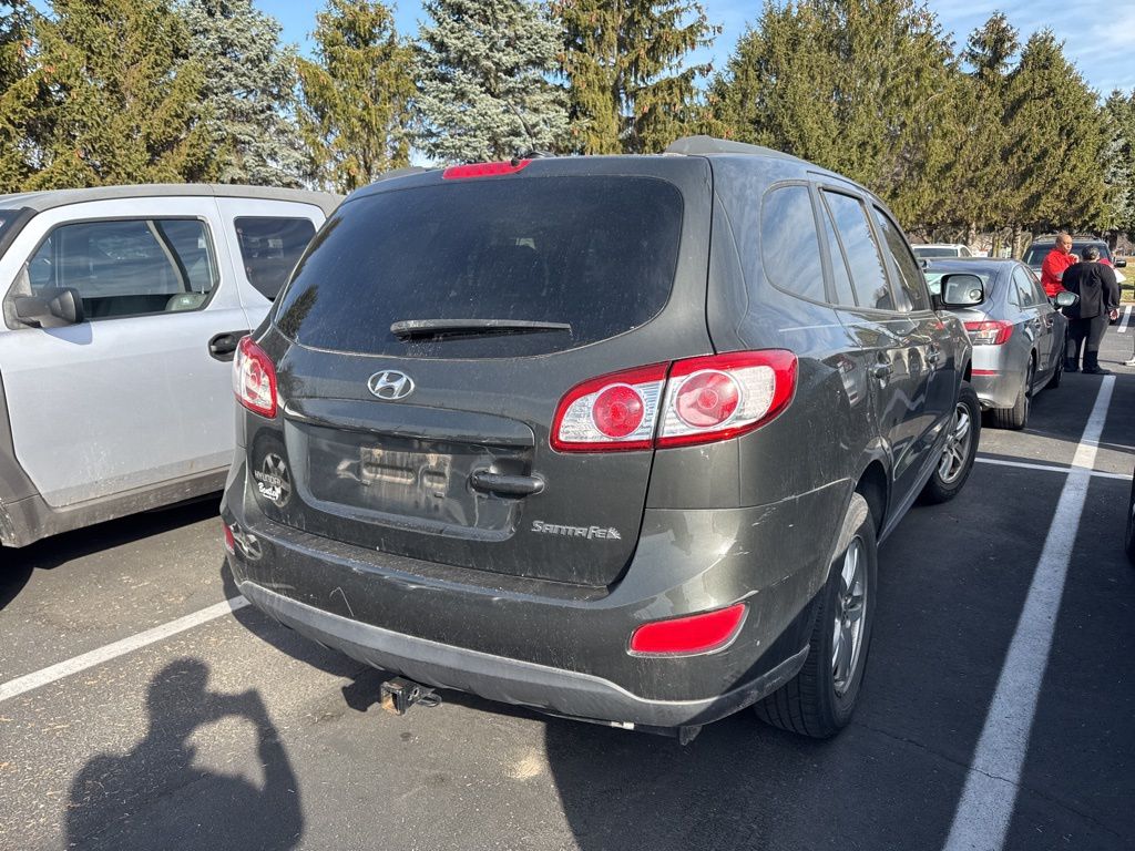 2011 Hyundai Santa Fe GLS 4