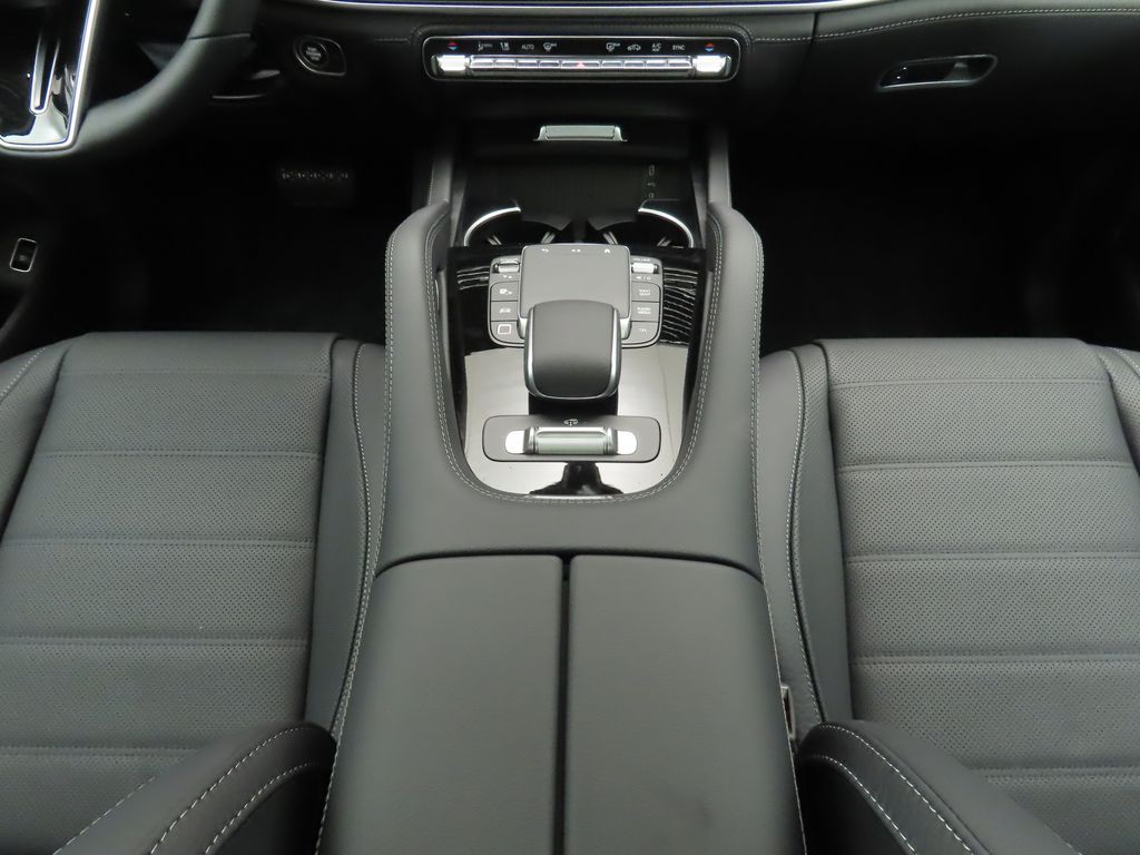 Thumbnail: 2026 Mercedes-Benz GLE - 16