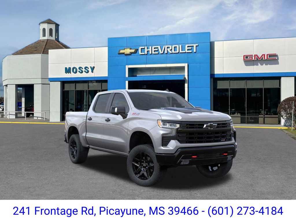 Sterling Gray Metallic 2026 Chevrolet Silverado 1500 LT Trail Boss Crew Cab 4WD Pickup Truck Four-Wheel Drive Automatic