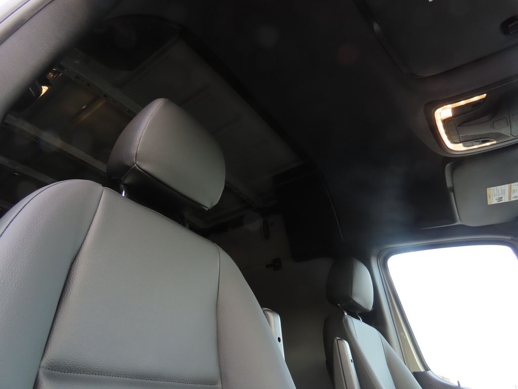 Thumbnail: 2025 Mercedes-Benz Sprinter - 20