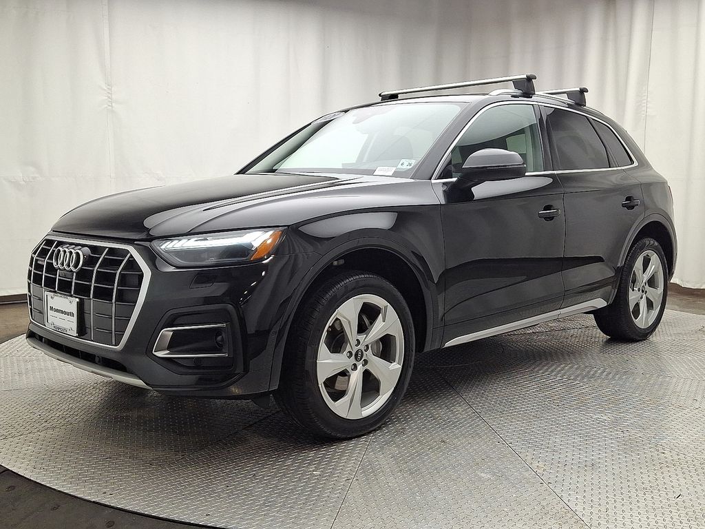 Thumbnail: 2021 Audi Q5 - 1