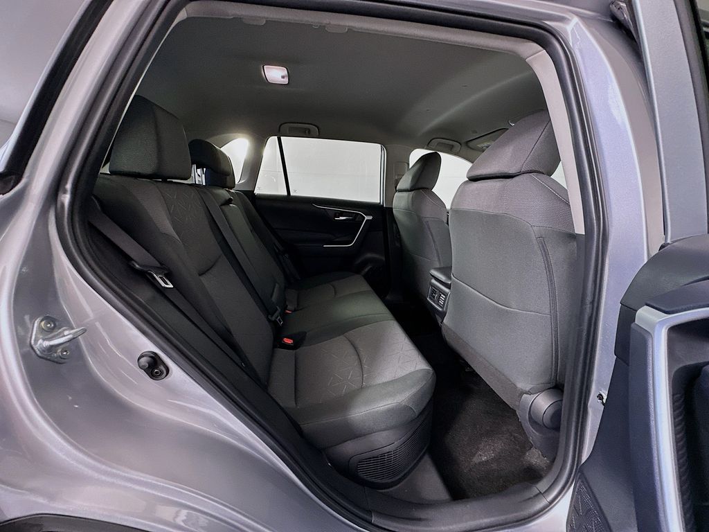 Thumbnail: 2025 Toyota RAV4 - 26