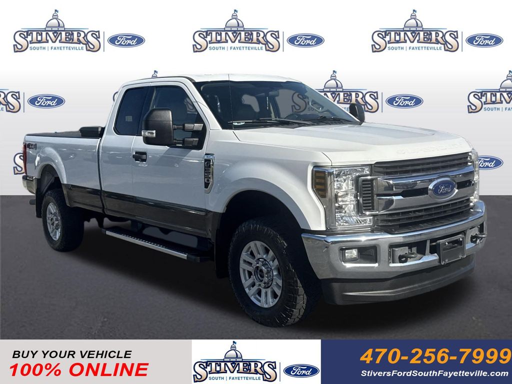 Oxford White 2019 Ford F-350 Super Duty Pickup Truck Four-Wheel Drive 6-Speed Automatic