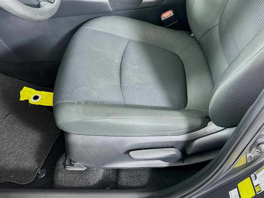 Thumbnail: 2024 Toyota RAV4 - 20