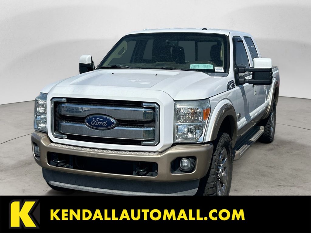 Oxford White 2013 Ford F-250 Super Duty King Ranch Crew Cab 4WD Pickup Truck Four-Wheel Drive 6-Speed Automatic Overdrive