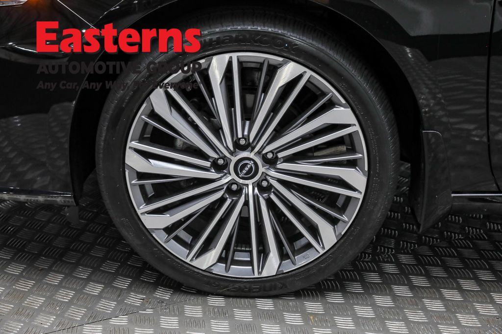 Used 2023 Black Nissan 2.5 SL image 31