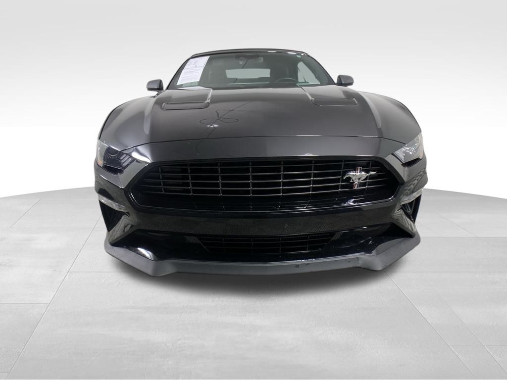 2022 Ford Mustang EcoBoost 9