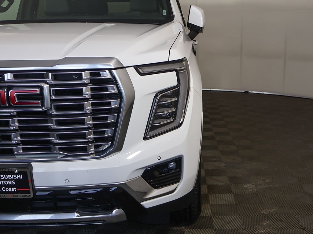 Used 2025 White GMC Denali image 21