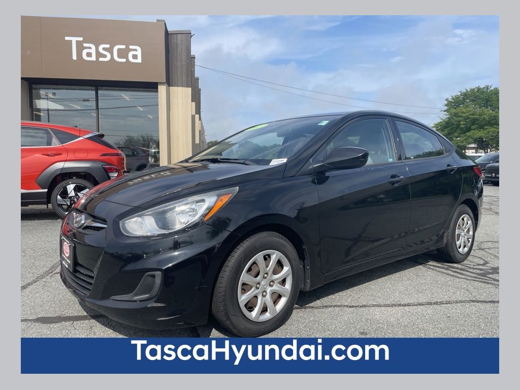 2013 Hyundai Accent GLS