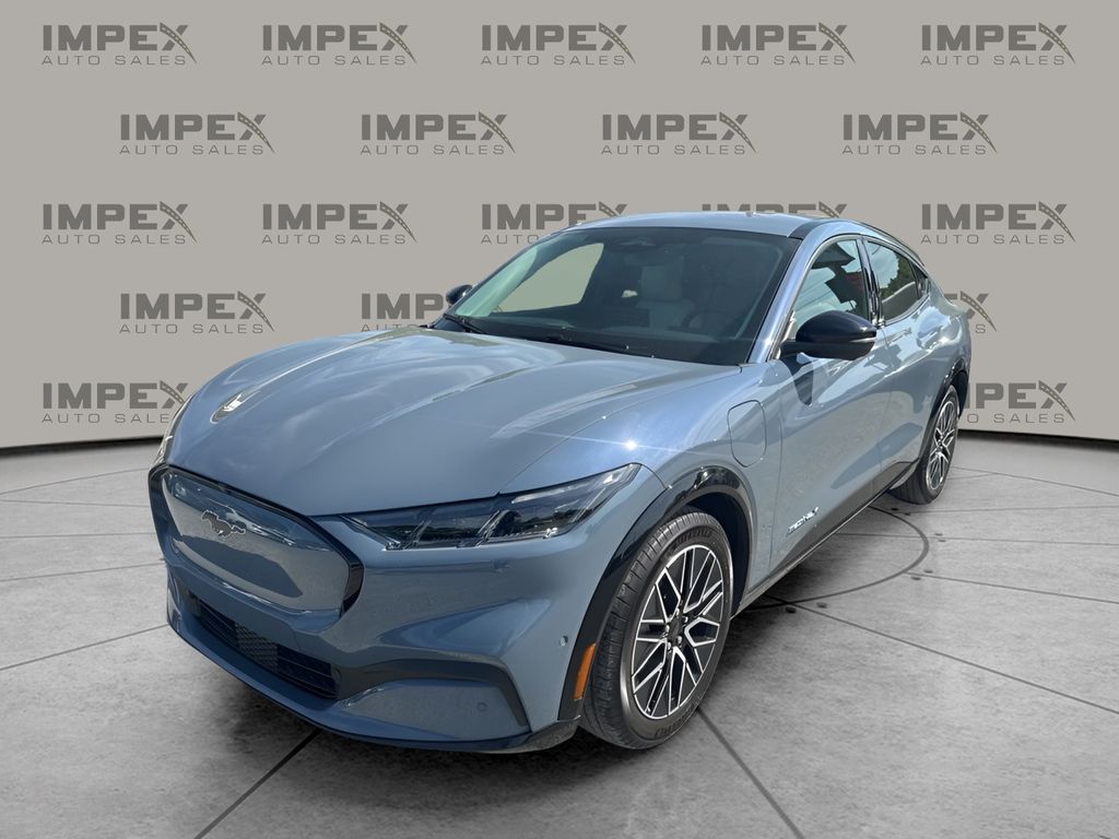 2024 Ford Mustang-Mach-e Premium's photo