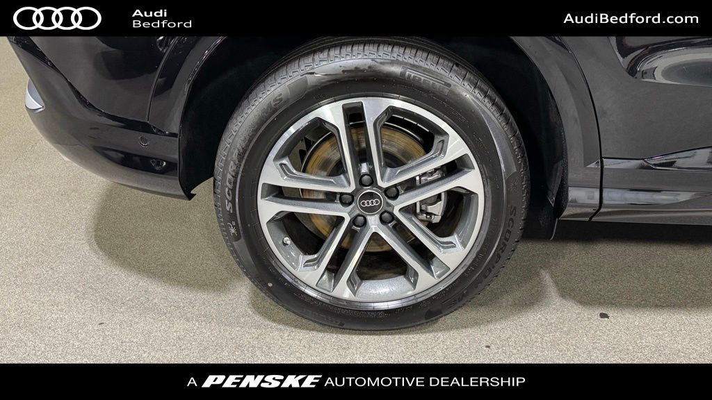 Thumbnail: 2025 Audi Q5 - 8