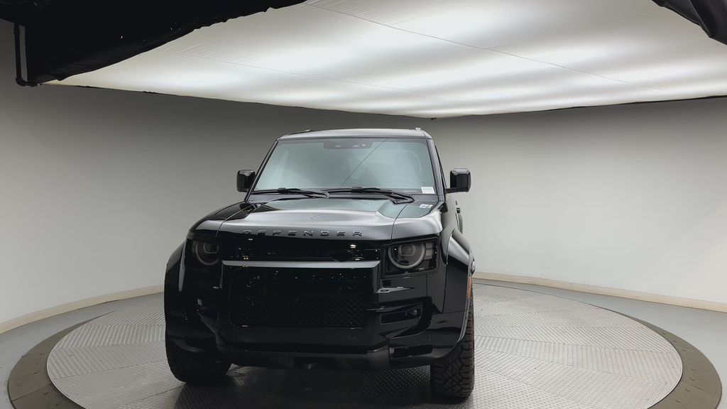 Thumbnail: 2026 Land Rover Defender - 7