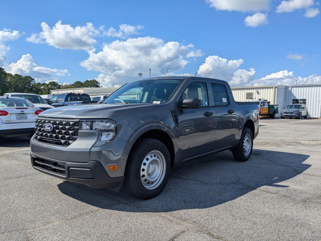 2025 Ford Maverick XL