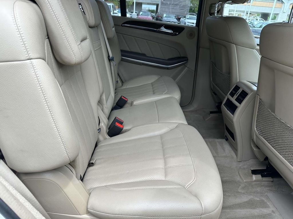 2014 Mercedes-Benz GL-Class GL 450 19