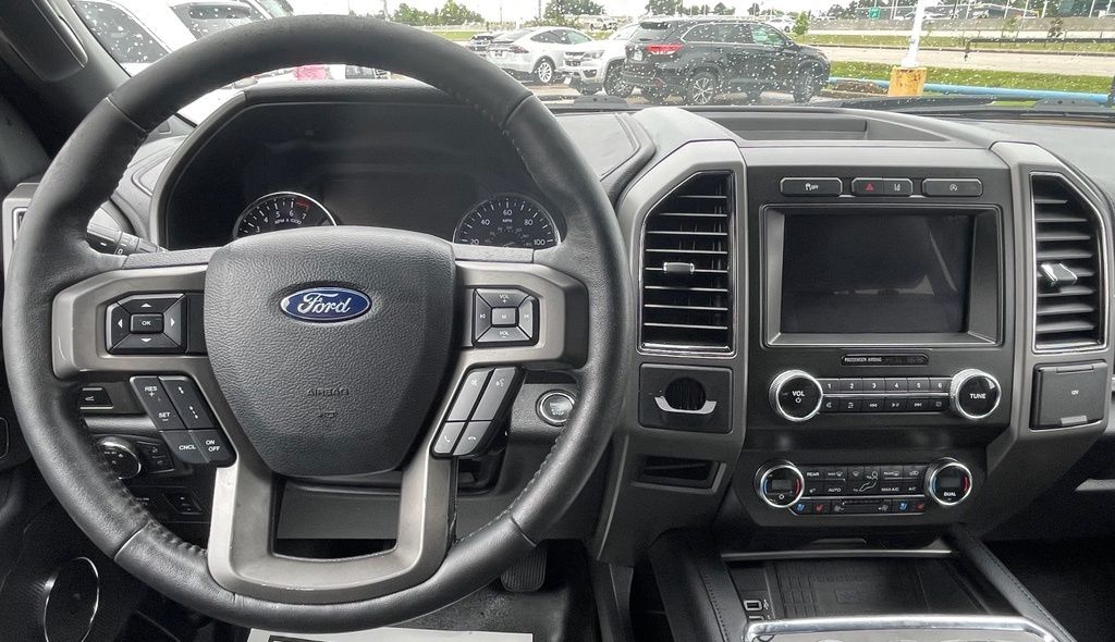 2019 Ford Expedition XLT Silver at Autostrade