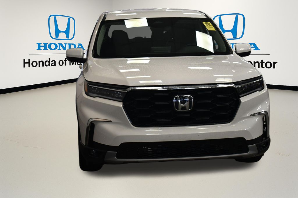 Thumbnail: 2023 Honda Pilot - 3