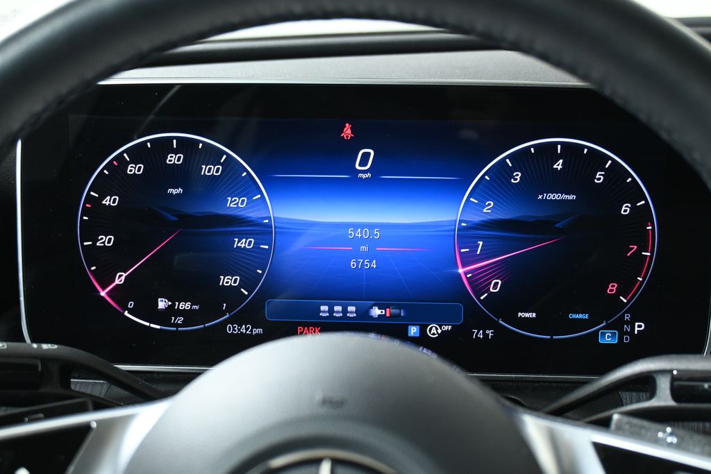 Thumbnail: 2025 Mercedes-Benz C-Class - 19