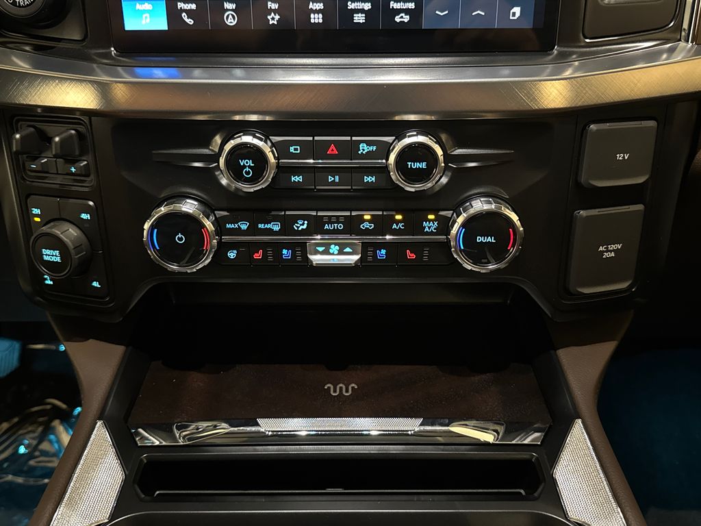 New 2026 Blue Ford King Ranch image 37