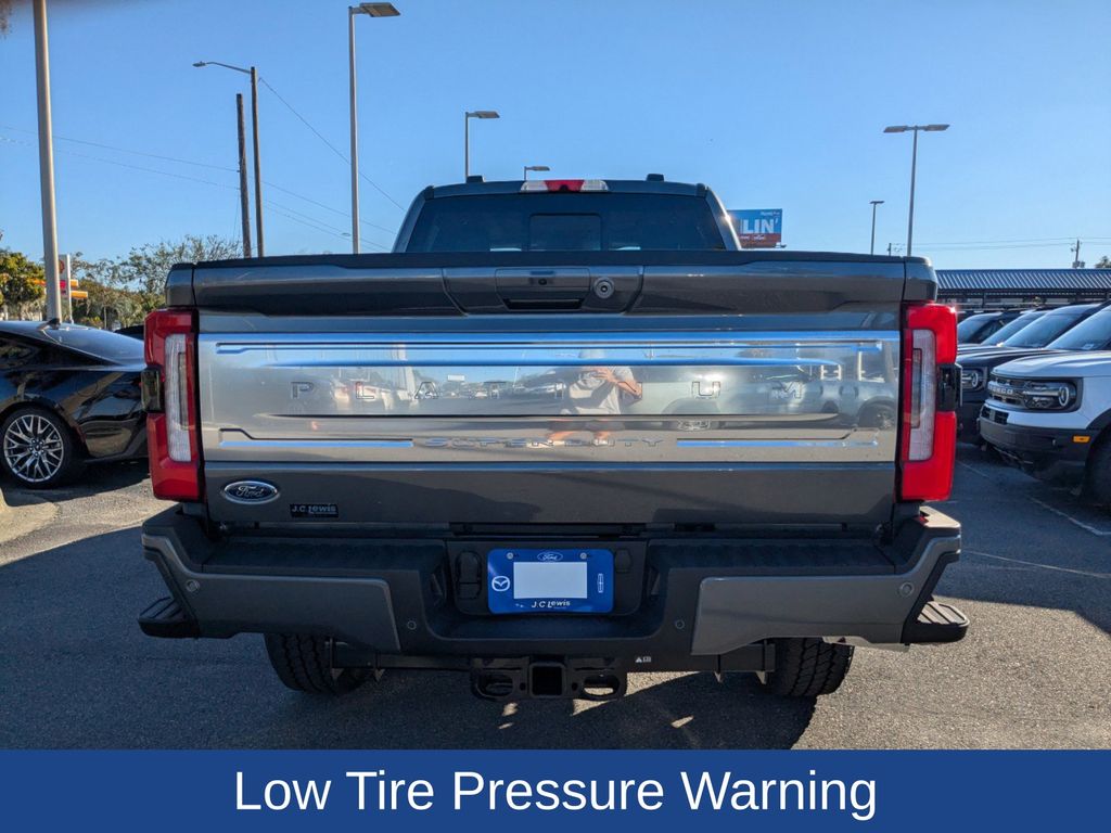 2026 Ford F-350 Platinum