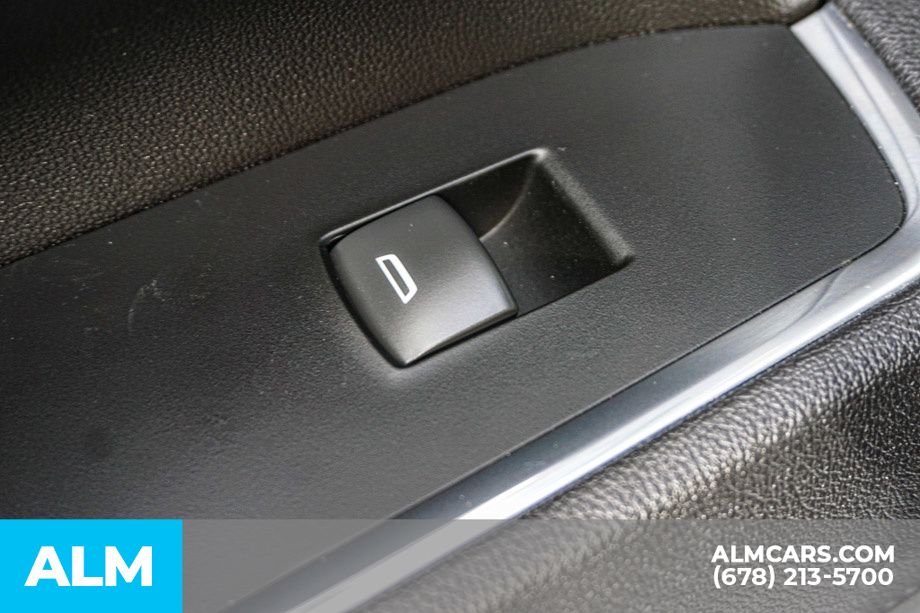 Used 2025 White Chevrolet LT image 52