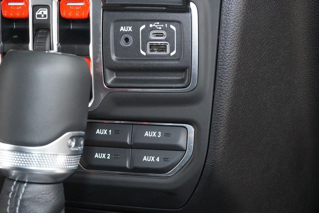 Used Car 2025 Jeep Gladiator  Rubicon For Sale Under $50,000 In Weatherford, Texas