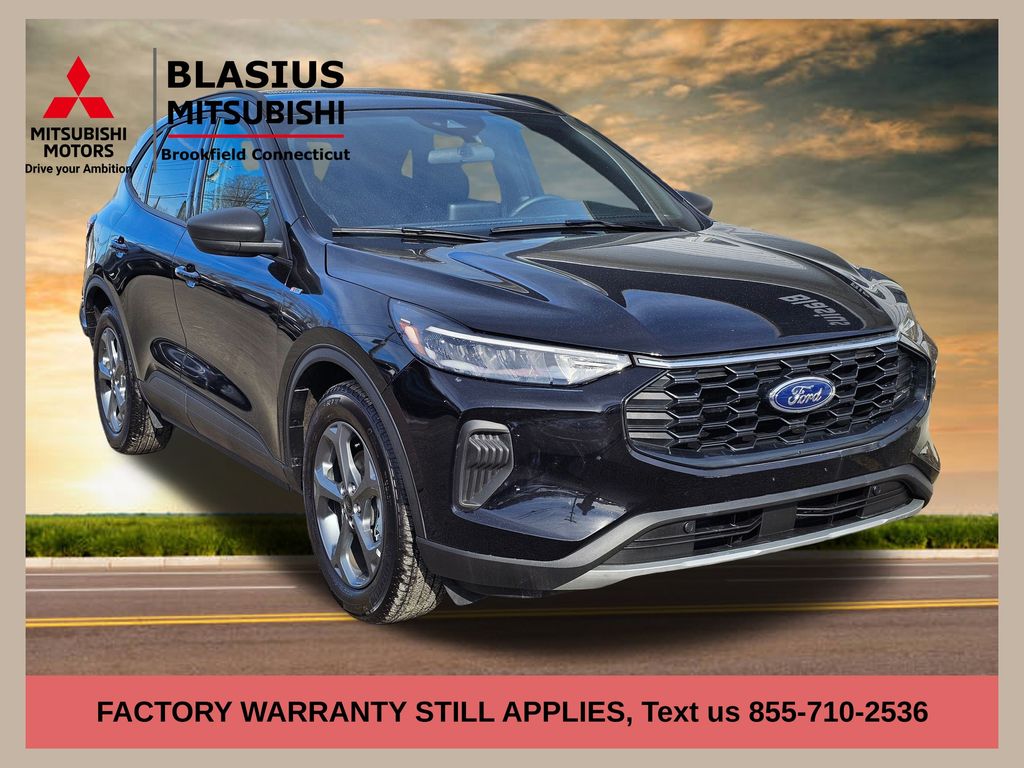 Black Metallic 2025 Ford Escape ST-Line FWD SUV / Crossover Front-Wheel Drive 8-Speed Automatic