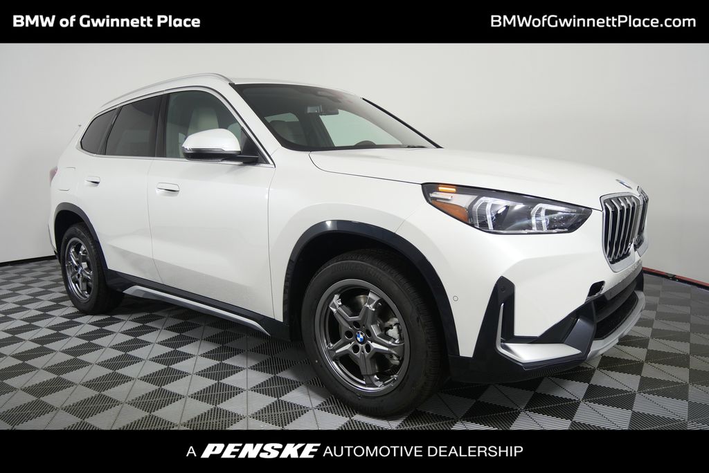 2025 BMW X1 xDrive28i Hero Image