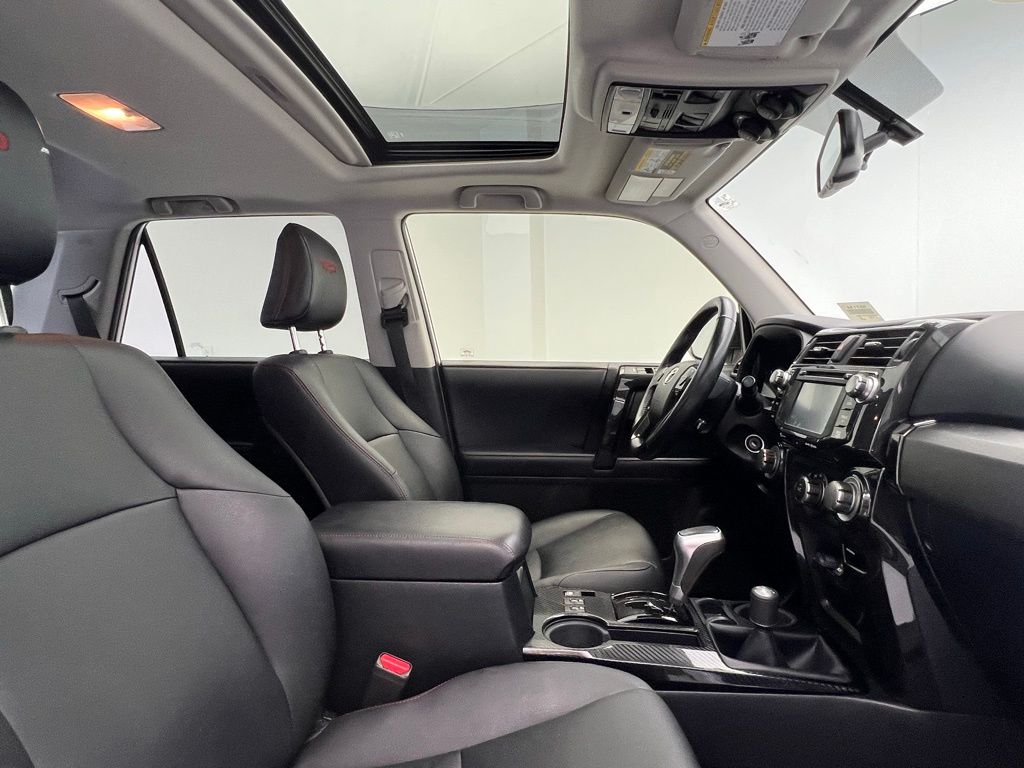2018 Toyota 4Runner SR5 6