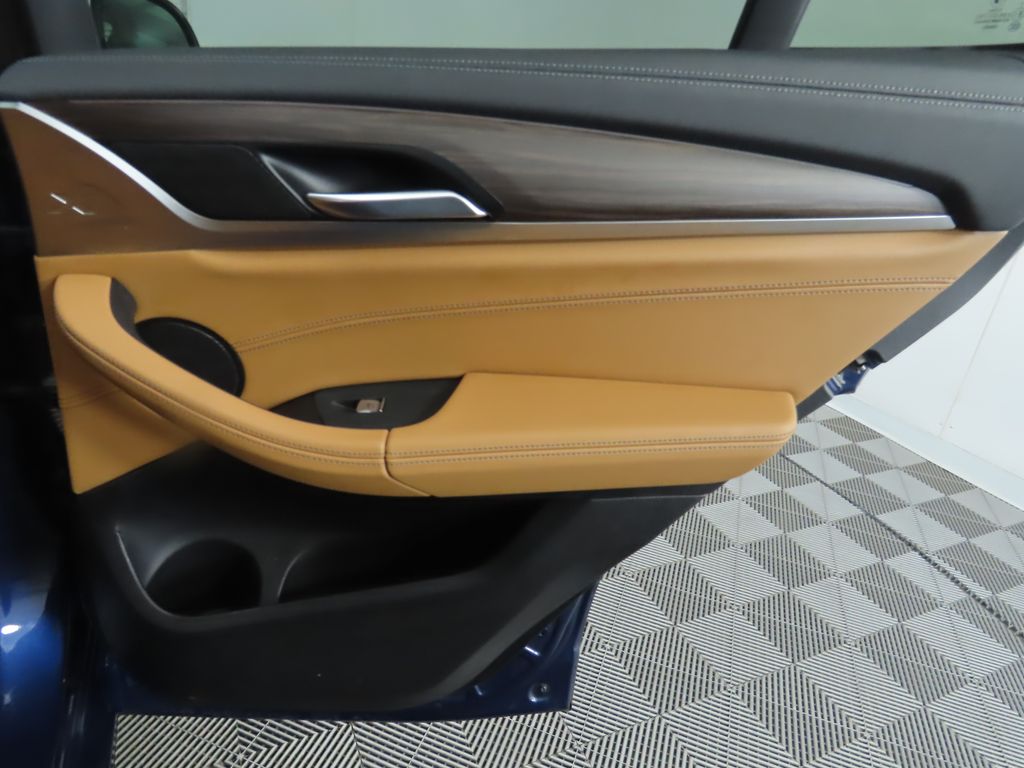 Thumbnail: 2021 BMW X3 - 28