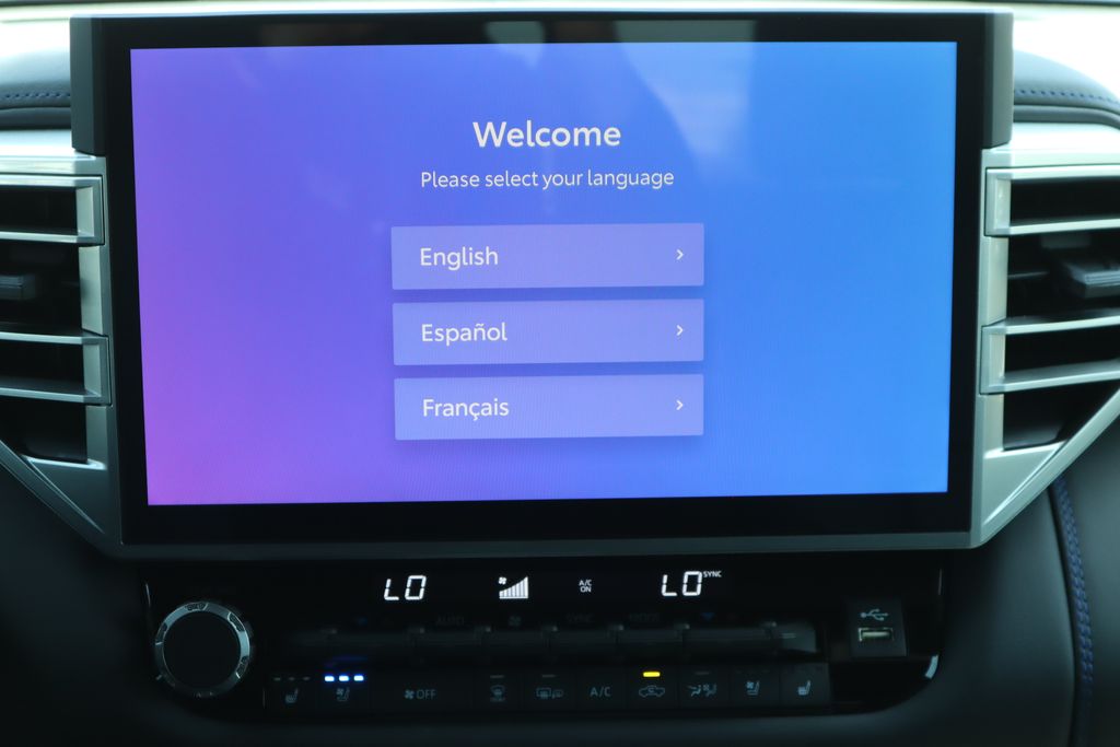 Thumbnail: 2025 Toyota Tundra - 14