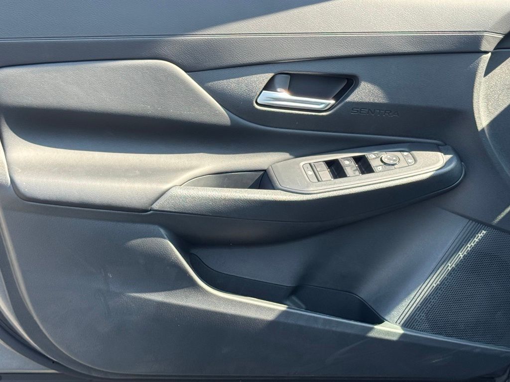 New 2027 Nissan Sentra Sedan