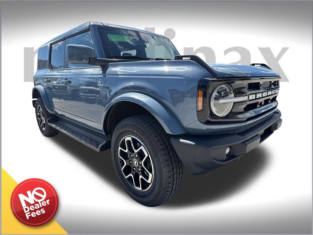 2025 Ford Bronco 4-Door Outer Banks's photo