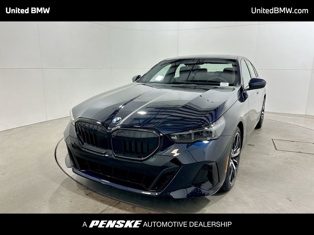 2026 BMW 5 Series 540i xDrive Hero Image