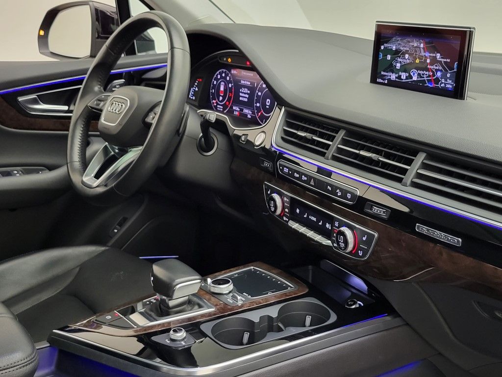 Thumbnail: 2018 Audi Q7 - 8