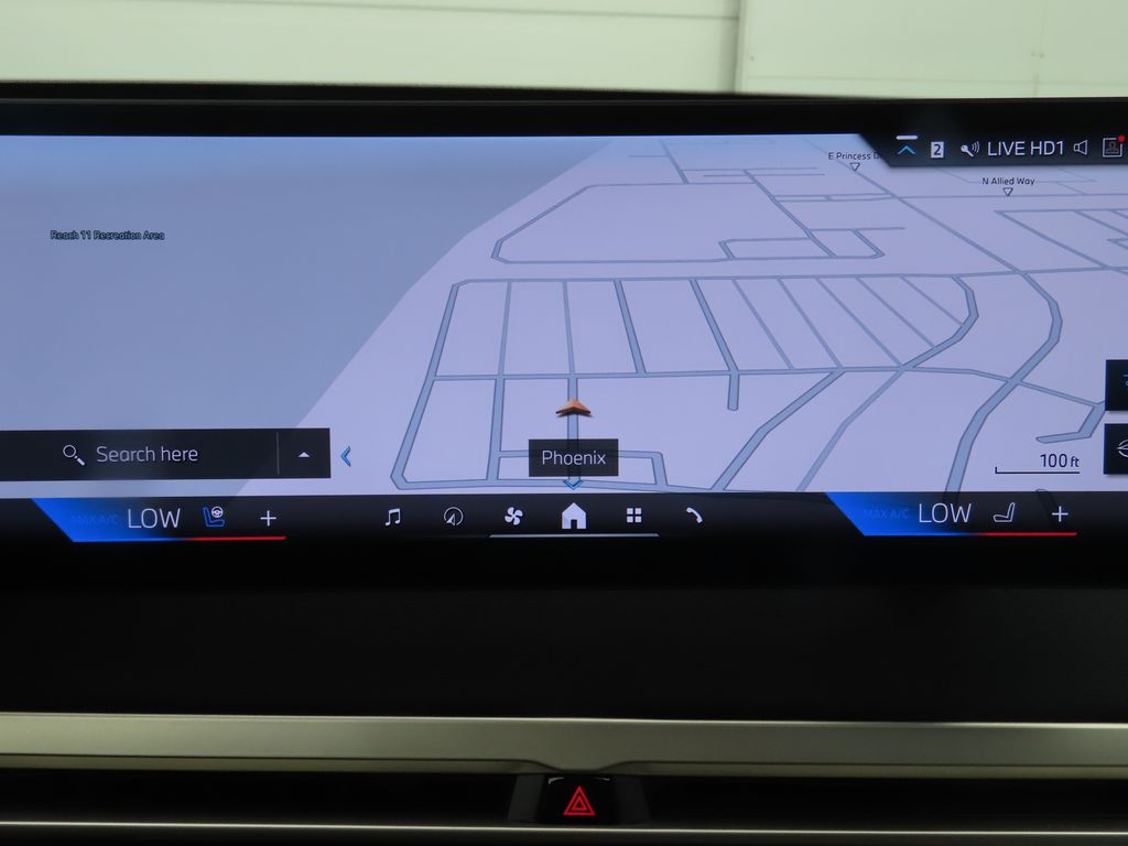 2024 BMW iX xDrive50 14