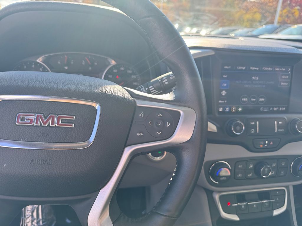 2022 GMC Terrain SLT 21