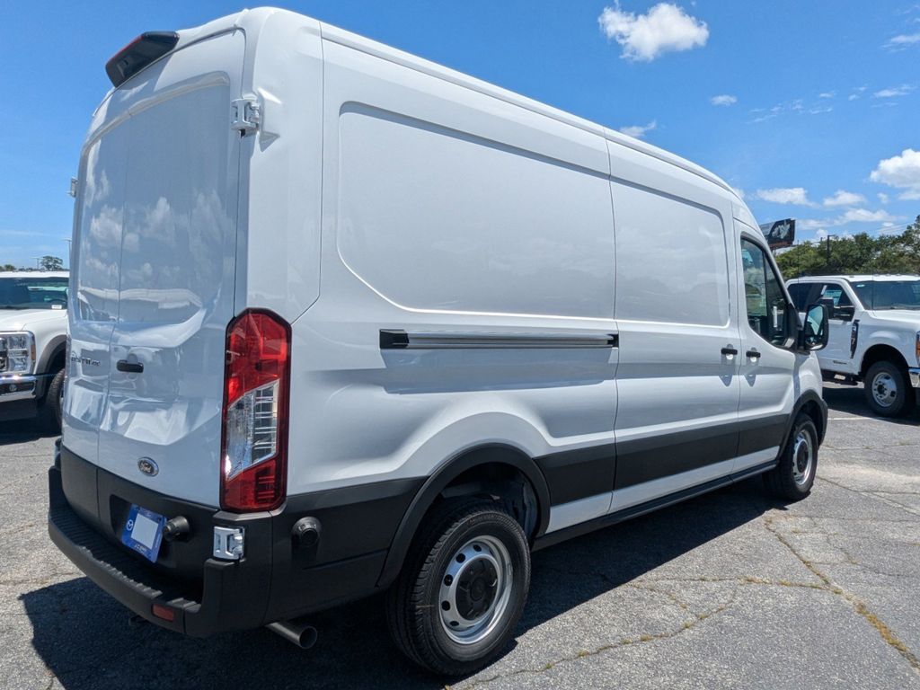 2025 Ford Transit 250