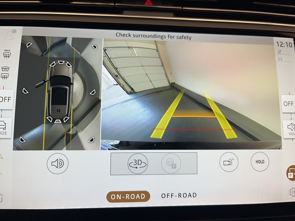 Thumbnail: 2026 Land Rover Range Rover - 19