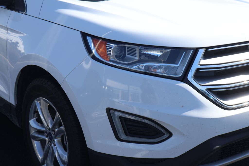 Thumbnail: 2015 Ford Edge - 4