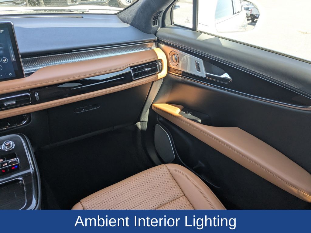 2022 Lincoln Nautilus Black Label